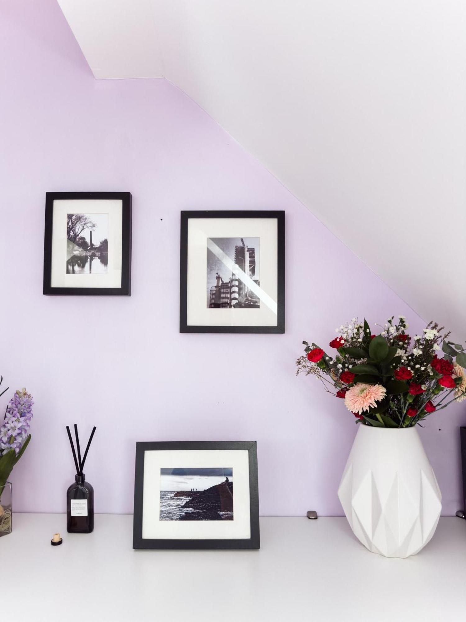 Beautiful Apartment In Guildford With Parking Send 外观 照片